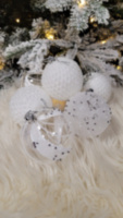 Набор новогодних елочных шаров 3 дизайна белые с глиттером