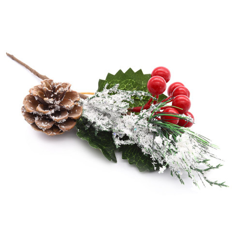 Декор "Зимняя сказка" ветка листья ягоды шишка